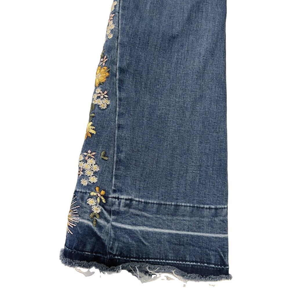 Ashley Mason Embroidered Flare Leg Jeans Size 7/ 28 Vintage Bohemian - Picture 5 of 16